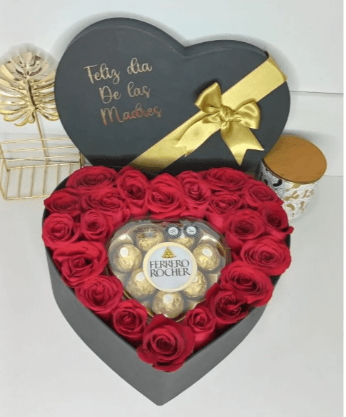 Caja Corazón Rosas Y Estuche Ferreros