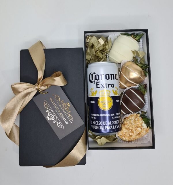 Caja pequeña Marcada Cerveza lata y Fresas