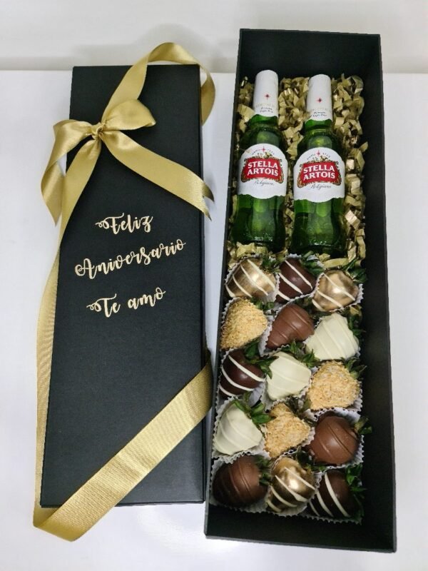 Caja de lujo Cerveza (corona, stella, Bbc a disponibilidad) y fresas con chocolate
