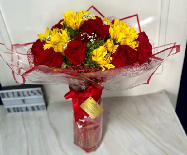 Buchón 12 Girasoles y 24 Rosas