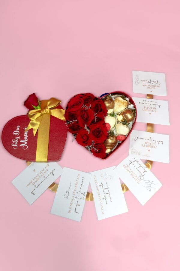 Corazón Canción de Amor con fresas frescas y rosas decoradas con dedicatoria – Blossom Cartagena